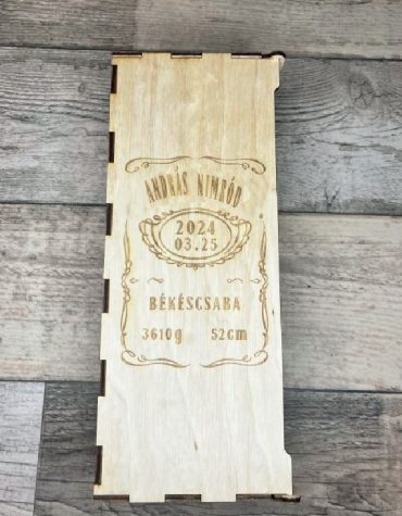 Whiskey nyitható ital tartó doboz